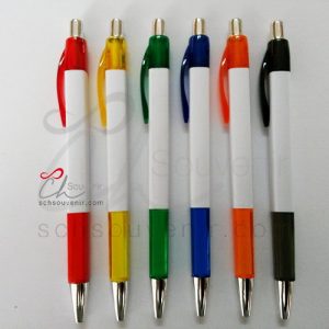 Pen Plastik Segi 84